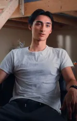 Фалькон Хине